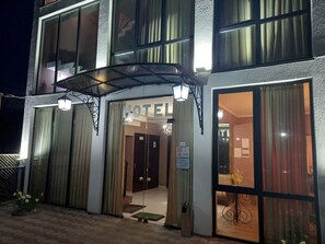Façade de l’hébergement