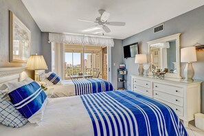 2 makuuhuonetta, silitysrauta/-lauta, Wi-Fi, vuodevaatteet