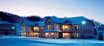 Cozy & Spacious 2 Bedroom at Mountain Run at Boyne