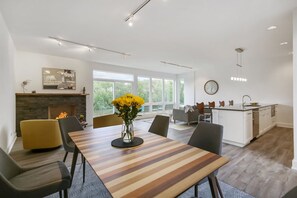 Condo, Multiple Beds (Gossamer Breeze) | Living room - Gossamer Breeze (Ottawa)