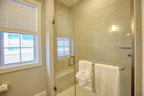 House (Aphrodite #226) | Bathroom