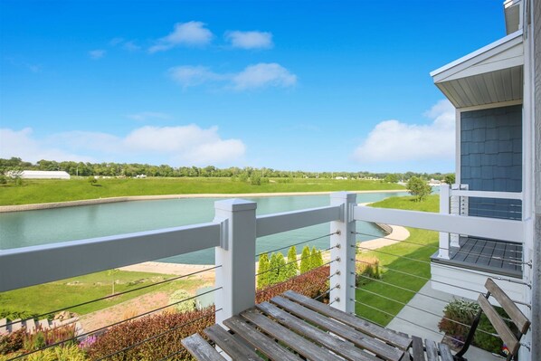 House (Sunshine Terrace) | Exterior