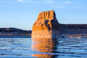 منوع