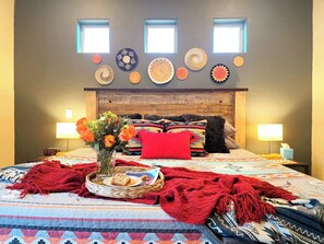 2 bedrooms, free WiFi, bed sheets, wheelchair access - Navahouse w/ Game Room, sleeps 6, by Antelope Canyon (Page)