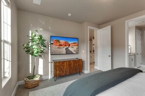 5 chambres, bureau, fer et planche à repasser, Wi-Fi gratuit