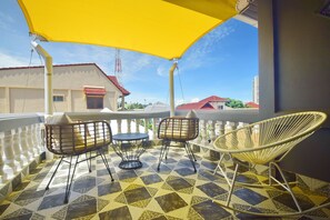 Property grounds - Stylish Retreat at Hua Hin's Top Beach (Hua Hin)