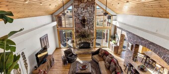 Gorgeous Estate Home on 186 Acre Ranch only minutes from Colorado Springs or AFA