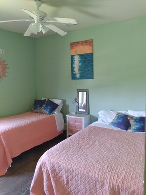 2 bedrooms, bed sheets