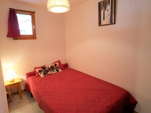 1 bedroom, WiFi - Charming apt for 6 with pool in Arêches-Beaufort (Arêches-Beaufort)