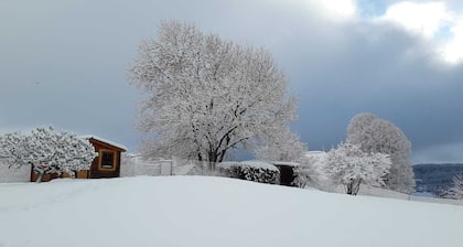 Pleasant house close to shops and playground with municipal swimming pool