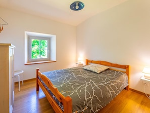 2 bedrooms, free WiFi