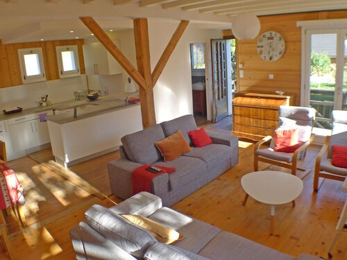 Chalet Gentiane: Family comfort for 8, Samoëns, Pets allowed, WiFi