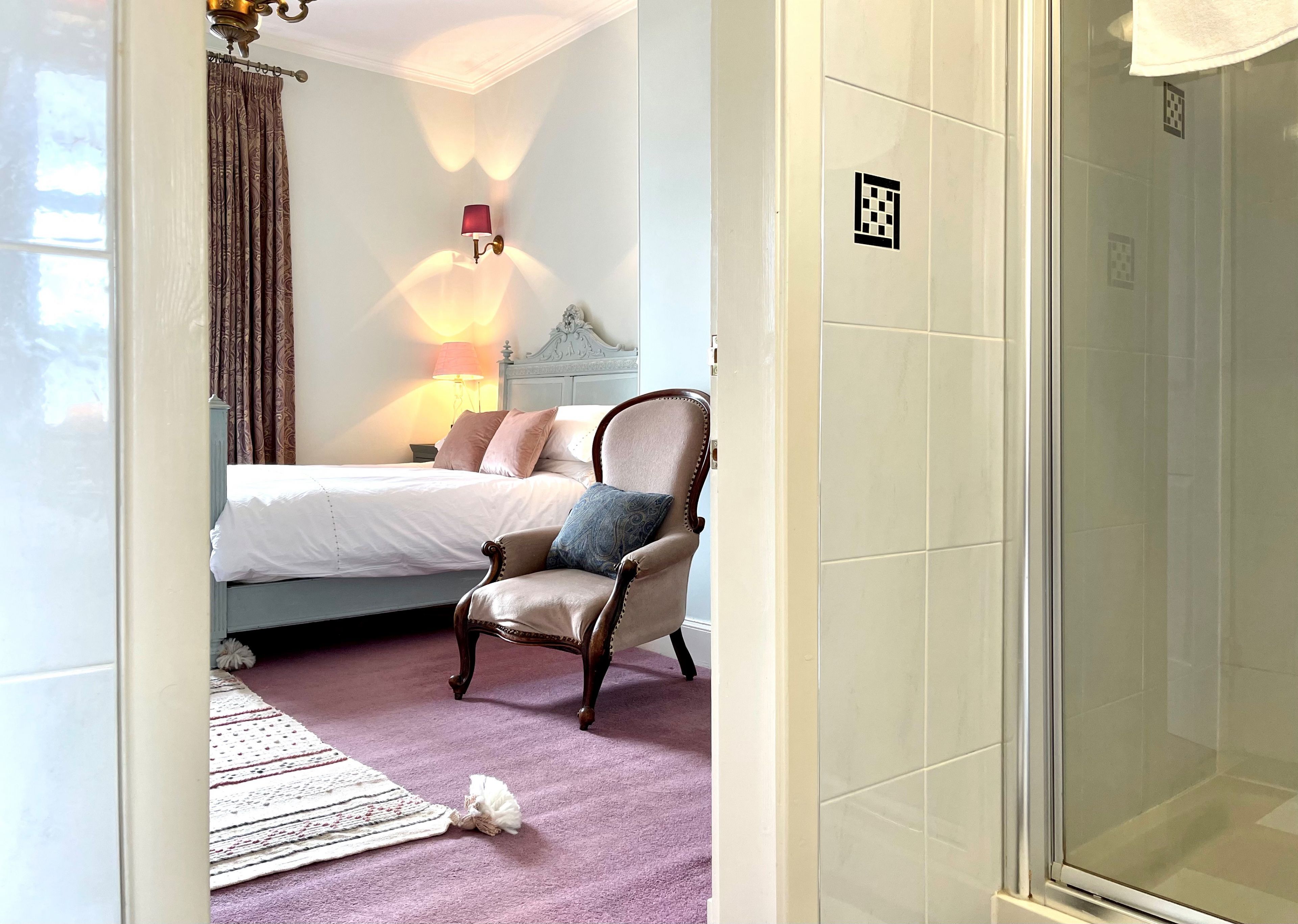 2 Schlafzimmer, Bügeleisen/Bügelbrett, WLAN, Bettwäsche