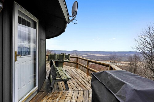 Overlooking Canaan Valley. It's about time you got Round-To-It!