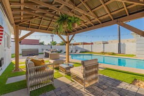 Outdoor pool, a heated pool