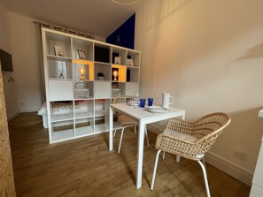 Dining - Maison Yuki - Design, Netflix and Parking (Mont-Dore)