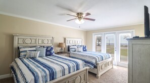 2 bedrooms, iron/ironing board, free WiFi, bed sheets - The Beach Just Called... Asking For You! 2 Bedroom / 2 Bath- Sleeps 6!! (Biloxi)