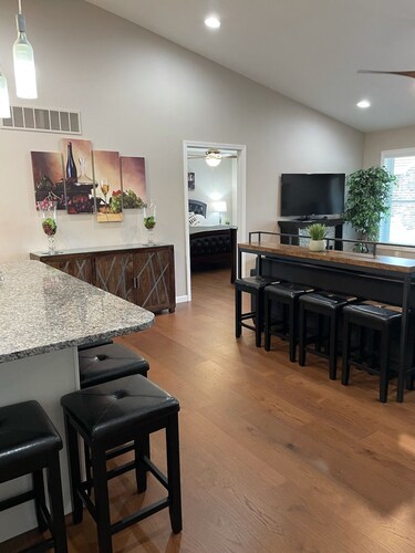 A Stunning Home, newly constructed & furnished 