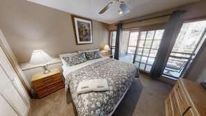 4 bedrooms, free WiFi, bed sheets