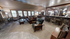 Interior - Antlers Riverside Lodge - Upper Valley - New Property - Pet Friendly - Jacuzzi - (Red River)
