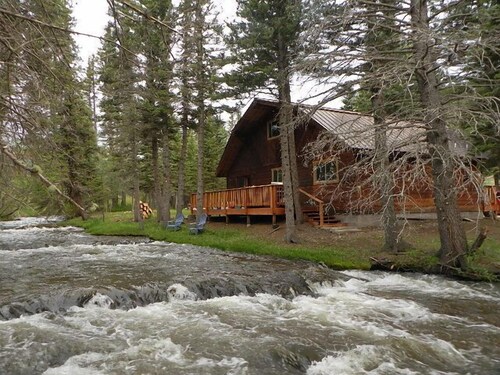 Little Elk Horn on the River - Upper Valley - On the River - Pet Friendly