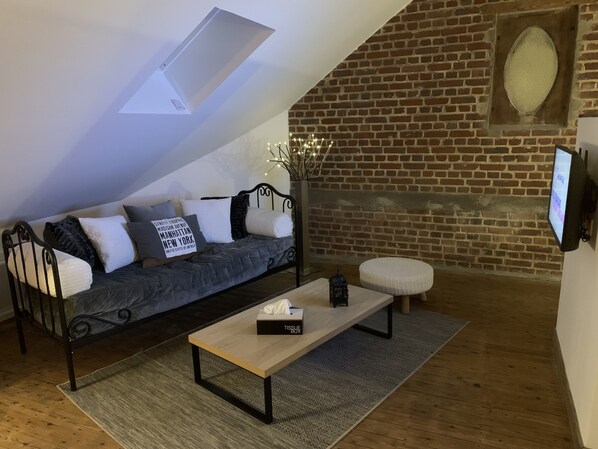 Télévision, espaces bureaux