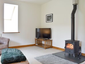 Fireplace - A lovely home from home in a superb location for exploring the town. (Penrith)