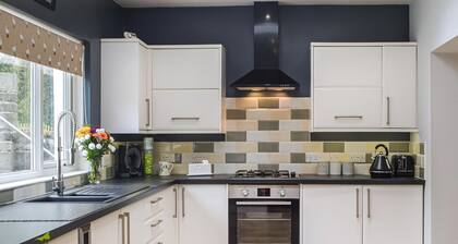 2 bedroom accommodation in Neyland
