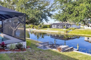 Beheizter Pool