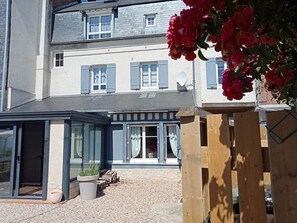 Exterior - Large 11-person house "L'éventail (Pont-l'Évêque)