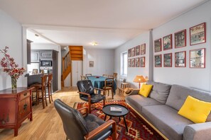 TV, fireplace, DVD player