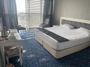 Classic Double Room, City View | Free minibar items, in-room safe, desk, laptop workspace - MARKASI Otel (Kahramanmaras)