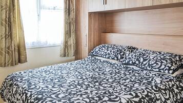 3 bedrooms, free WiFi, bed sheets