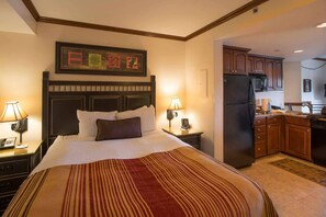 Iron/ironing board, WiFi - Breckenridge Studio at Beaver Run Resort by RedAwning (Breckenridge)