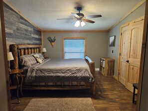 3 habitaciones, cuna de viaje, wifi gratis y ropa de cama