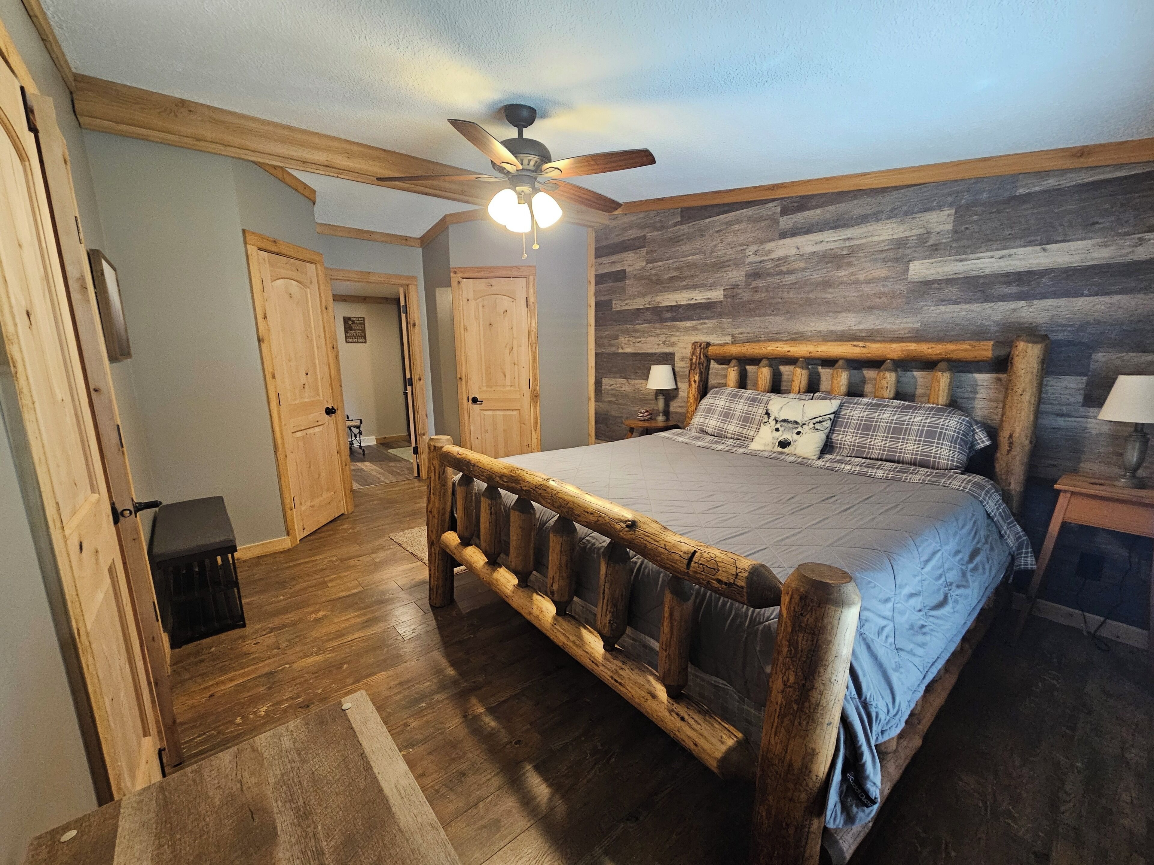 3 bedrooms, travel crib, free WiFi, bed sheets