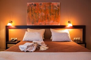 1 bedroom, in-room safe, desk, iron/ironing board - Kyparissia Beach Hotel (Kyparissia)