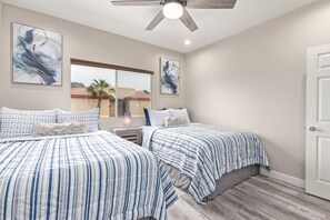 2 chambres, fer et planche à repasser, accès au Wi-Fi (inclus)