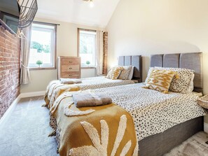 3 Schlafzimmer, kostenloses WLAN, Bettwäsche