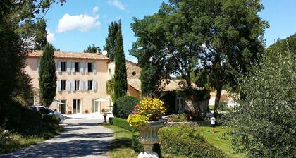 Le Moulin de Prédelles, Reillanne Gîte Le Mistral ****