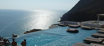 Golden Beach Resort Anafi