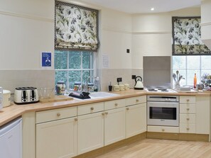 Private kitchen - Smithy Lodge at Heaton Park (Prestwich, Manchester)