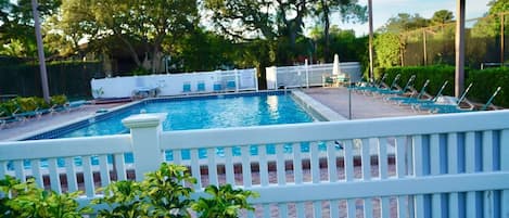 Outdoor pool, a heated pool