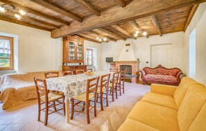 Interior - 4 bedroom lovely home in Codivara (Codivara)