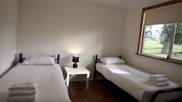 2 bedrooms, Internet, bed sheets