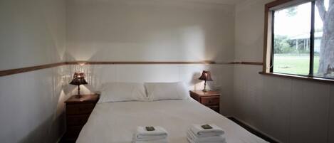 1 bedroom, Internet, bed sheets