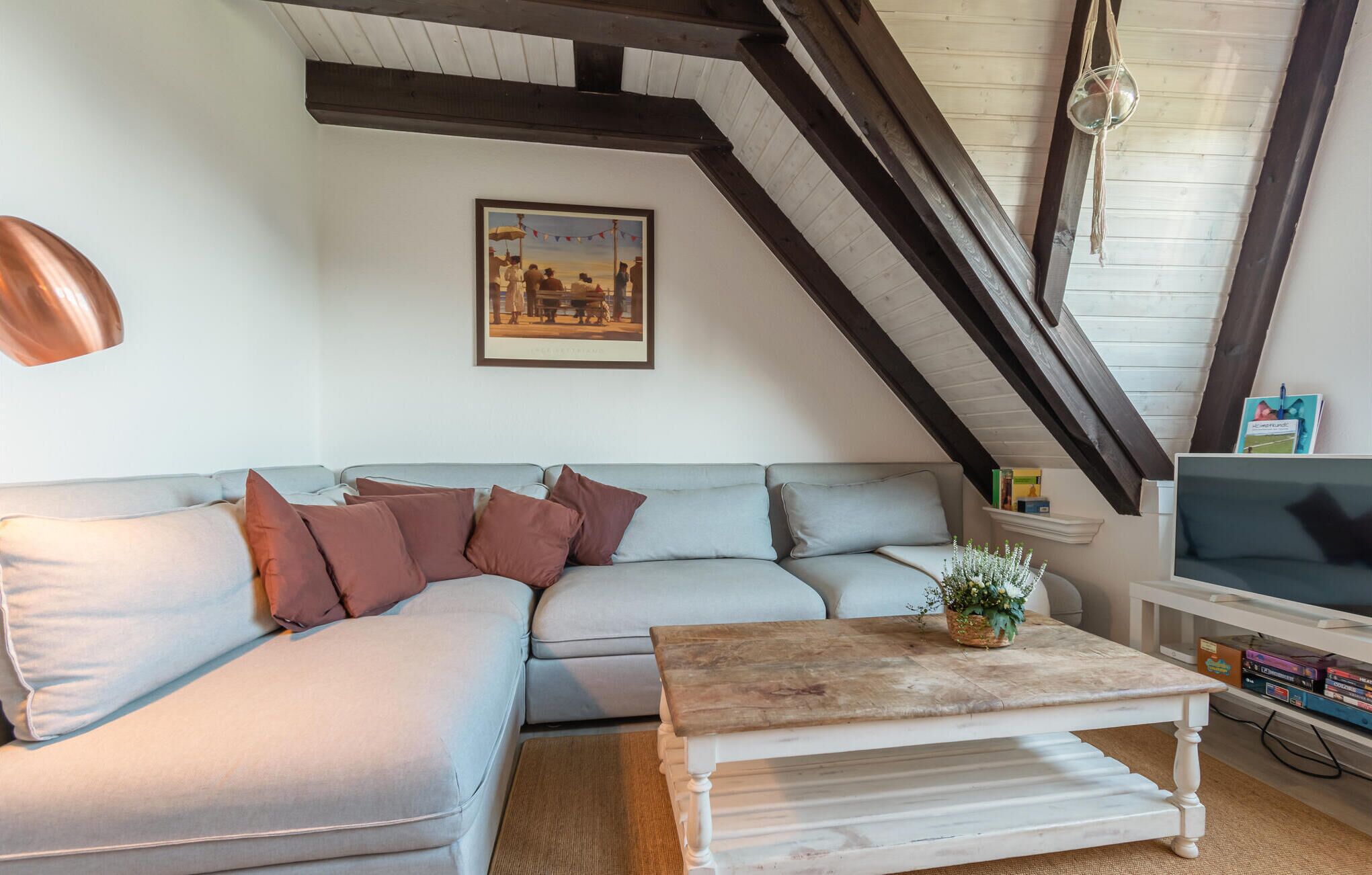 Télévision, lecteur de DVD, chaîne hi-fi