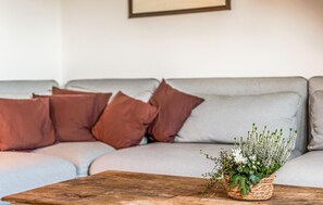 TV, DVD player, stereo