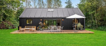 4 bedroom gorgeous home in Vig