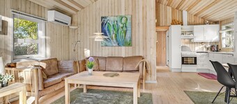 Amazing home in Hadsund with kitchen